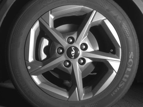 Used 2025 Kia K4 LXS image 12