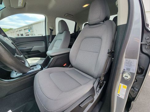 Used 2020 Chevrolet Colorado W/T w/ WT Convenience Package RWD image 21