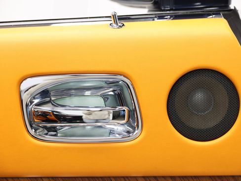 Used 2016 Rolls-Royce Dawn Convertible 2D image 11