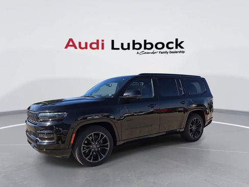 Used 2024 Jeep Grand Wagoneer Series II Obsidian w/ Quick Order Packagew 28T AWD/4WD image 5