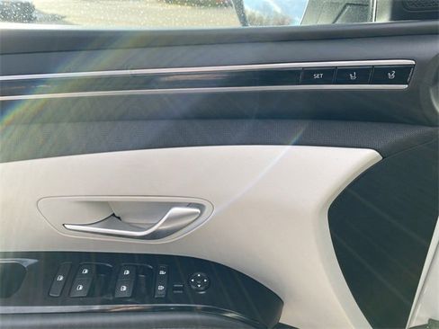 Used 2024 Hyundai Tucson Limited image 14