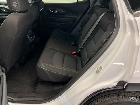 Used 2023 GMC Terrain SLE w/ Driver Convenience Package FWD image 22
