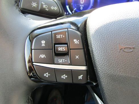 Used 2022 Ford Escape Titanium FWD image 27