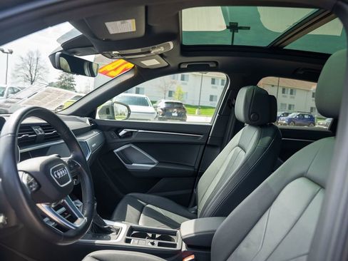 Used 2024 Audi Q3 2.0T Premium image 20