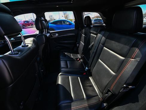 Used 2016 Jeep Grand Cherokee Limited 75th Anniversary image 22