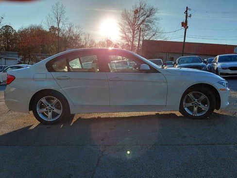 Used 2012 BMW 328i Sedan RWD image 4