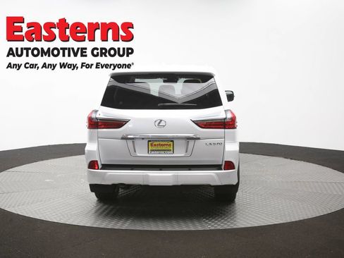 Used 2018 Lexus LX 570 4WD w/ Luxury Package image 48