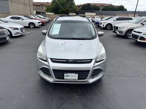 Used 2016 Ford Escape SE w/ SE Leather Comfort Package AWD/4WD image 11