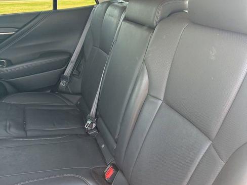 Used 2022 Subaru Outback Limited image 12