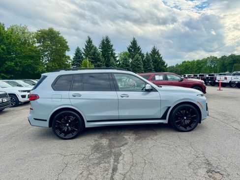 Used 2023 BMW X7 xDrive40i w/ Executive Package AWD/4WD image 7
