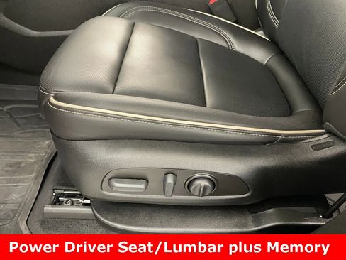 Certified 2023 Chevrolet Traverse Premier w/ LPO, Floor Liner Package image 13