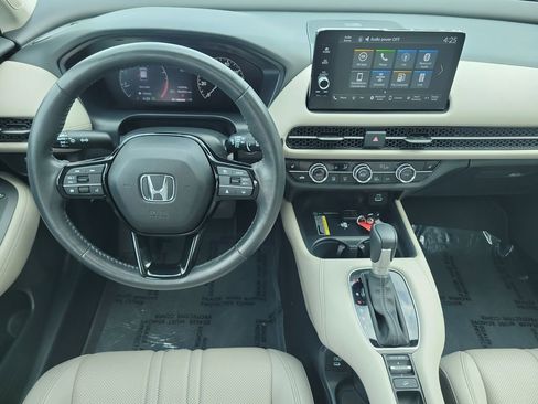 Used 2025 Honda HR-V EX-L image 18