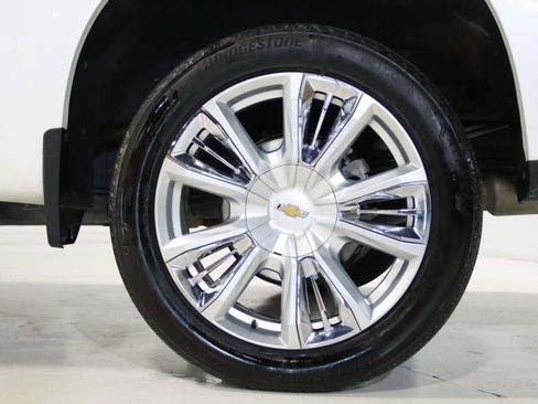 Used 2023 Chevrolet Silverado 1500 High Country image 75