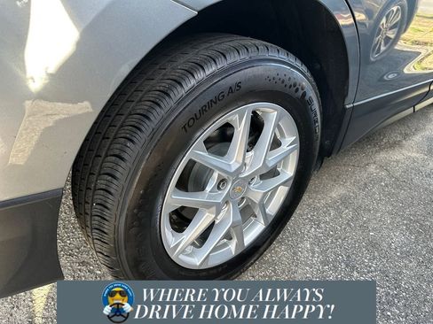 Used 2024 Chevrolet Equinox LT w/ Driver Convenience Package image 23