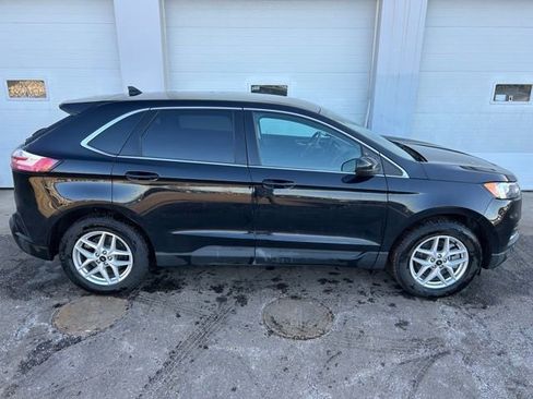 Certified 2024 Ford Edge SEL image 6