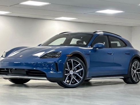 New 2025 Porsche Taycan 4S image 97