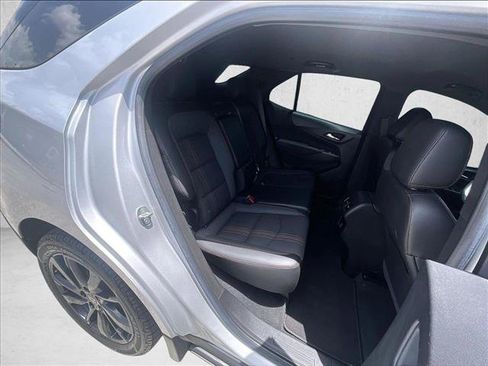 Used 2022 Chevrolet Equinox RS FWD image 29