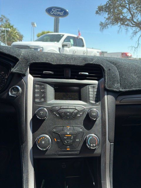 Used 2019 Ford Fusion S FWD image 8