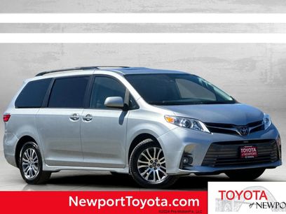 Used 2019 Toyota Sienna XLE w/ XLE Navigation Package