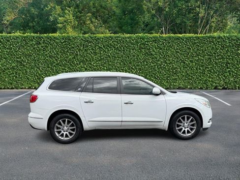 Used 2017 Buick Enclave Convenience w/ Trailering Package FWD image 2