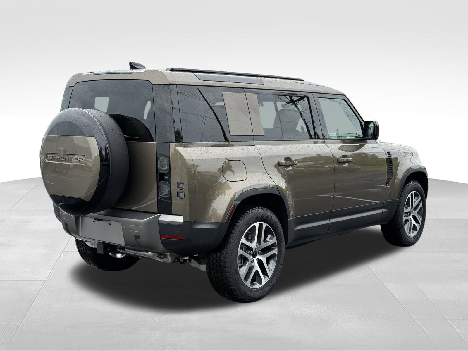 New 2026 Land Rover Defender 110 S AWD/4WD image 6