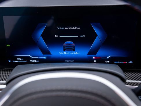 New 2026 BMW X6 M60i image 22