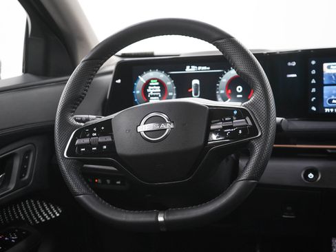 Used 2024 Nissan Ariya AWD image 19