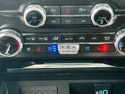New 2026 Ford F250 King Ranch w/ Chrome Package AWD/4WD image 28