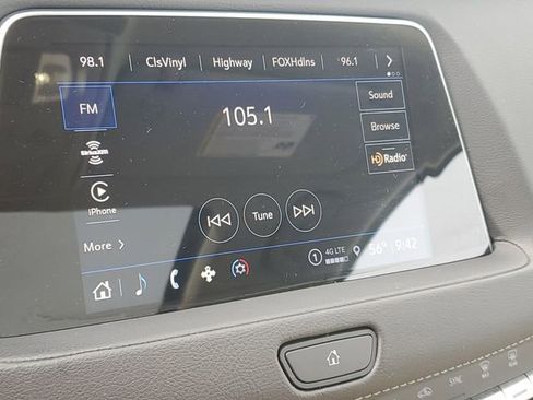 Certified 2023 Cadillac XT4 Premium Luxury AWD/4WD image 21
