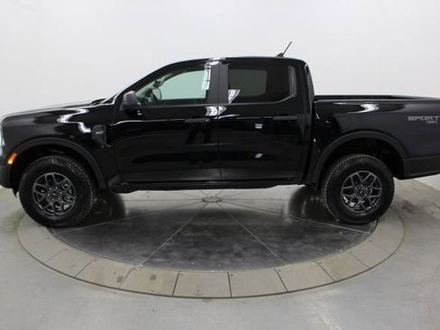 Used 2025 Ford Ranger XLT AWD/4WD image 6