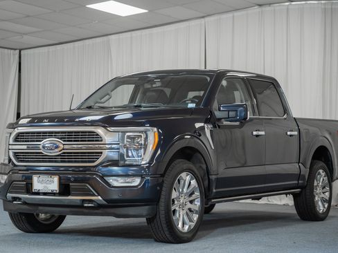 Used 2022 Ford F150 Limited image 3
