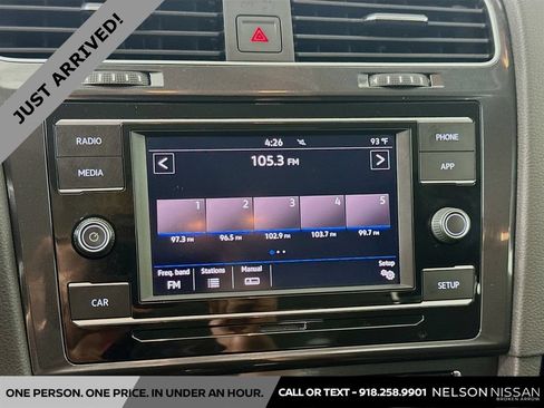 Used 2019 Volkswagen Golf S FWD image 14