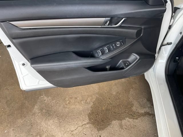 Used 2021 Honda Accord LX image 9