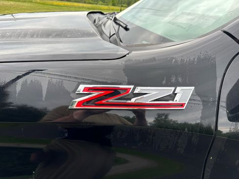 Used 2019 Chevrolet Silverado 1500 LT Trail Boss image 12