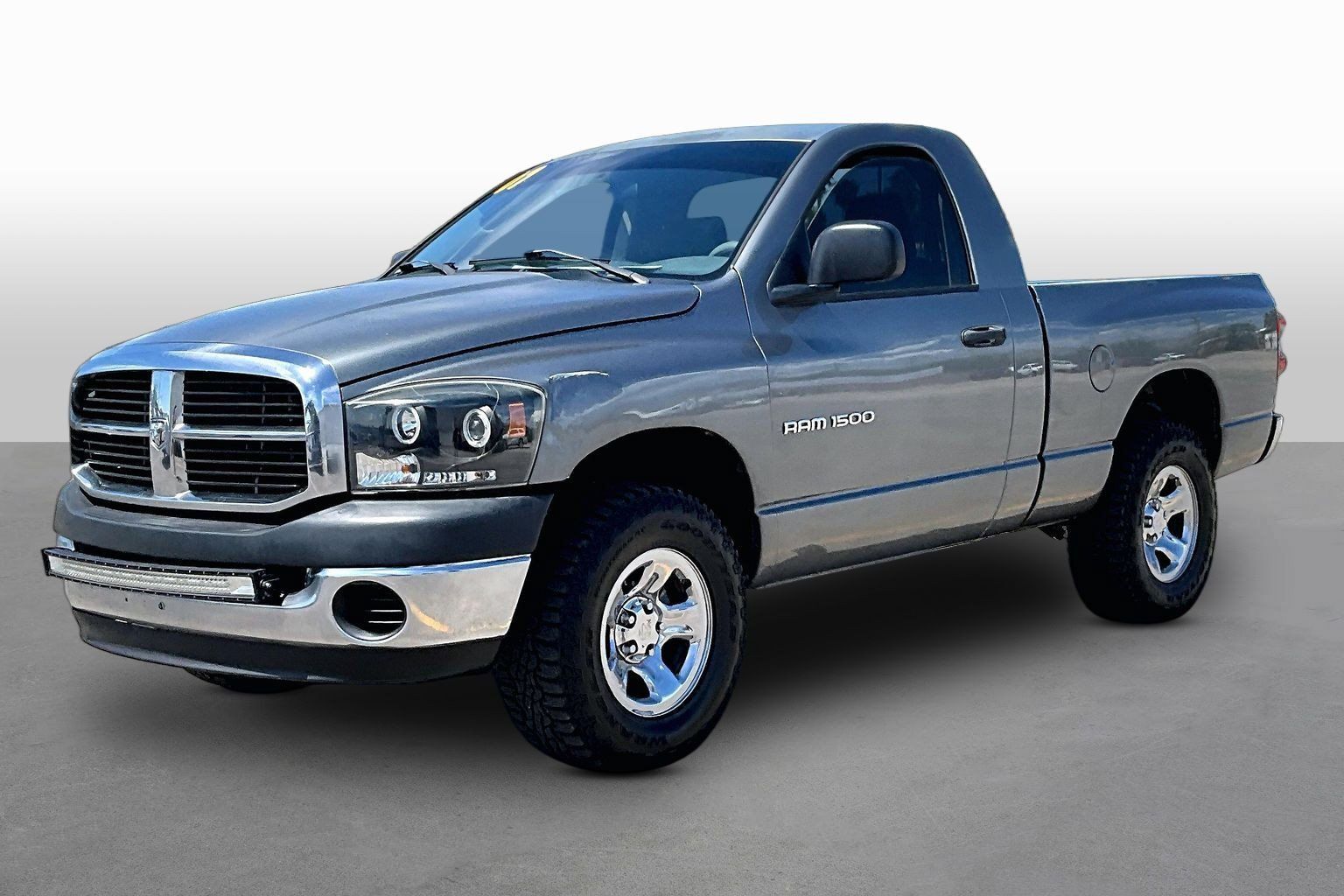 Used 2007 Dodge Ram 1500 Truck ST w/ SXT Group RWD image 1