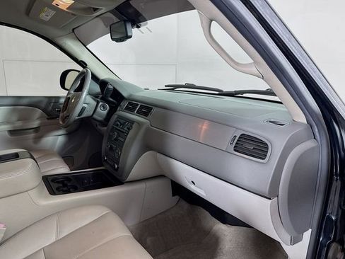 Used 2014 Chevrolet Tahoe LT w/ Suspension Package, Off-Road AWD/4WD image 31