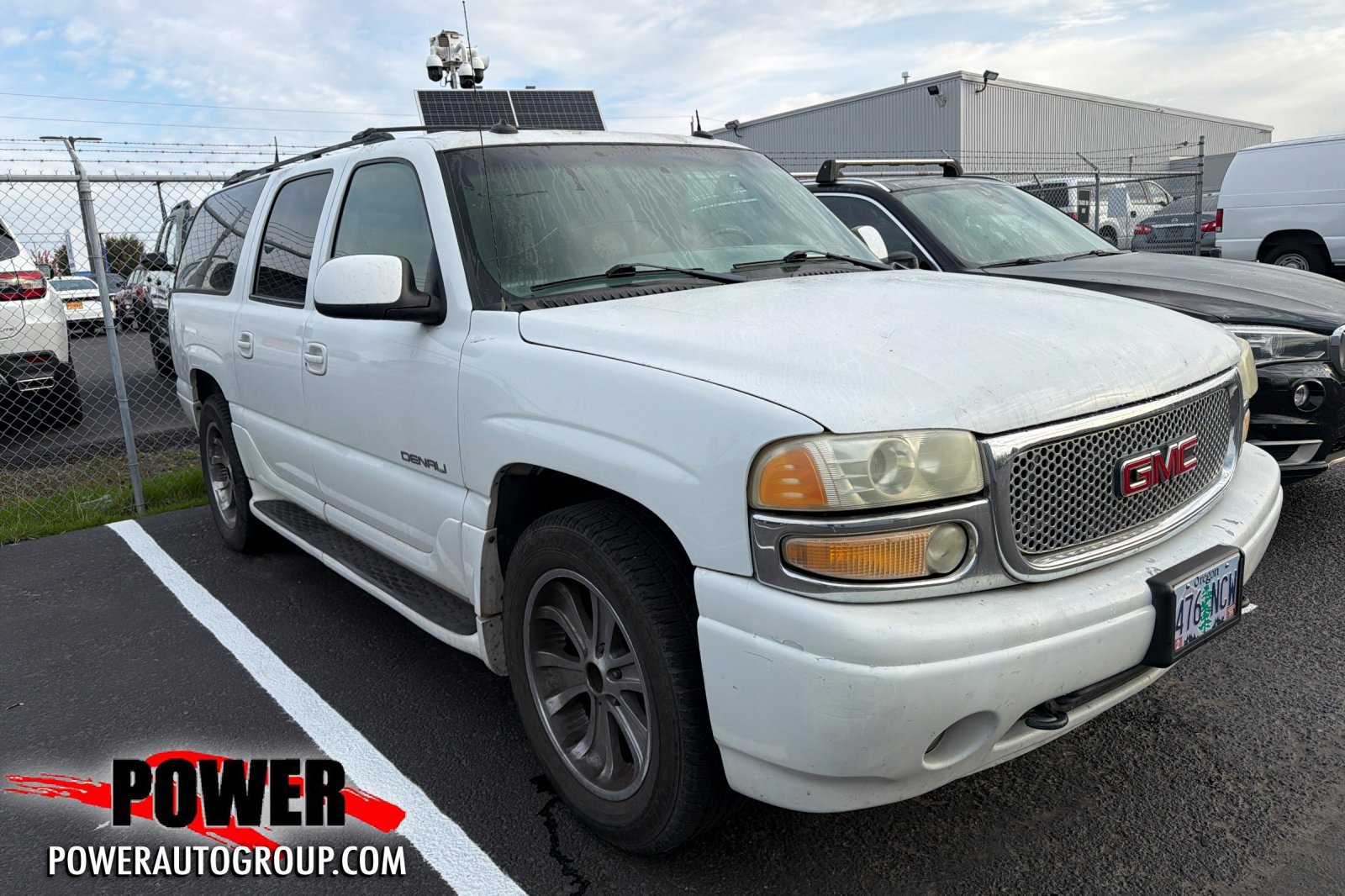 Used 2003 GMC Yukon XL Denali AWD/4WD image 1