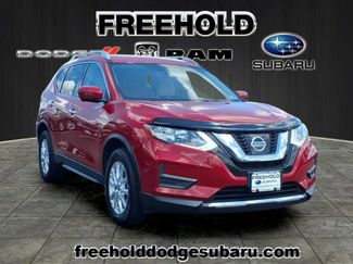 Used 2017 Nissan Rogue SV w/ SV Premium Package AWD/4WD video 1