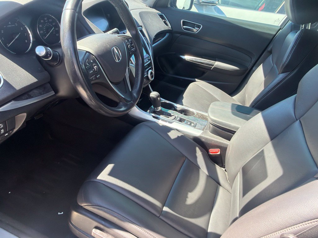 Used 2019 Acura TLX FWD image 9
