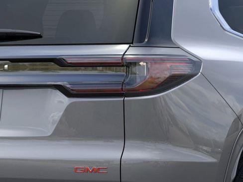 New 2026 GMC Acadia Denali w/ Super Cruise Package AWD/4WD image 35
