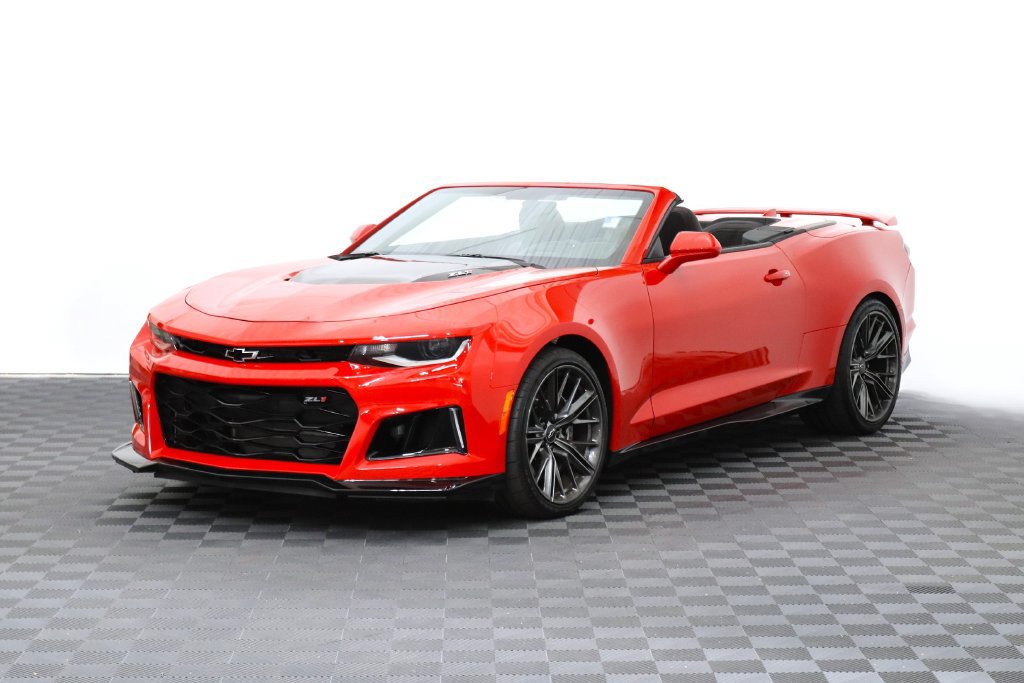 Certified 2024 Chevrolet Camaro ZL1 RWD image 5