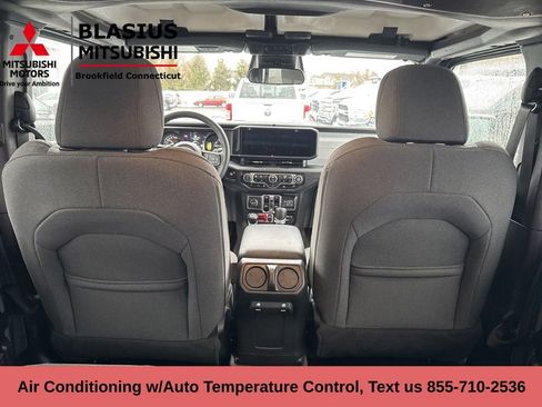 Used 2025 Jeep Wrangler Willys 4xe image 12