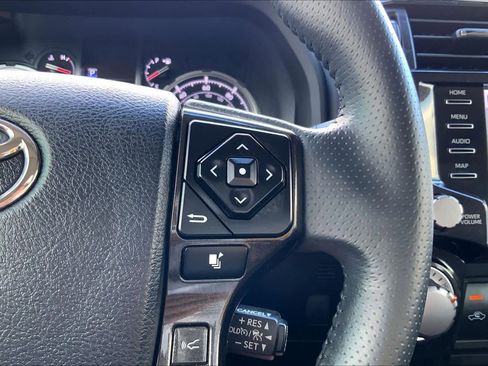 Used 2021 Toyota 4Runner Venture w/ Moonroof Package image 24