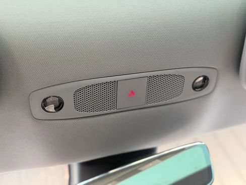 Used 2023 Tesla Model 3 Performance image 34