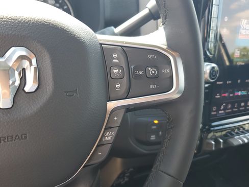 Used 2026 RAM 2500 Big Horn AWD/4WD image 12