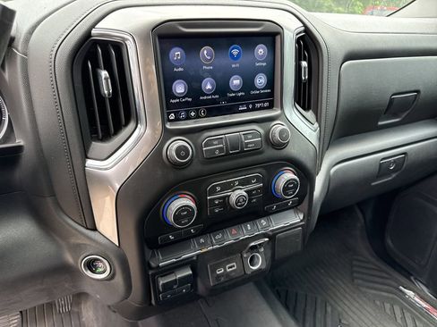 Used 2021 Chevrolet Silverado 1500 LT AWD/4WD image 20