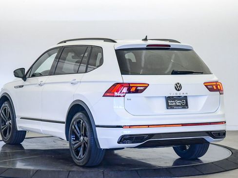 Used 2023 Volkswagen Tiguan SE R-Line FWD image 2
