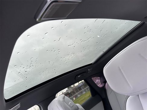 New 2026 Cadillac Optiq Sport 1 image 24