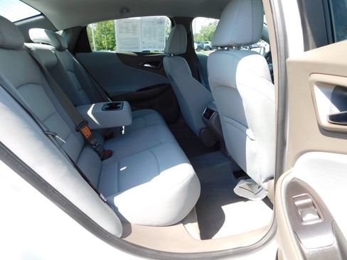 Used 2024 Chevrolet Malibu LT FWD image 20