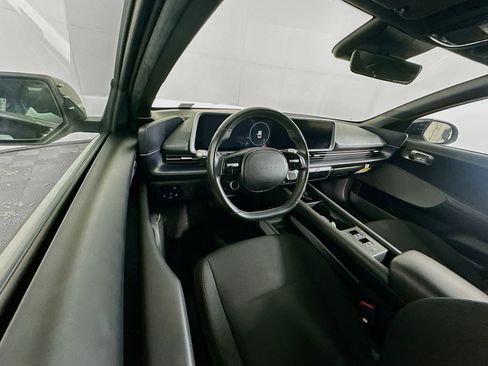 Used 2024 Hyundai Ioniq 6 SE RWD image 18